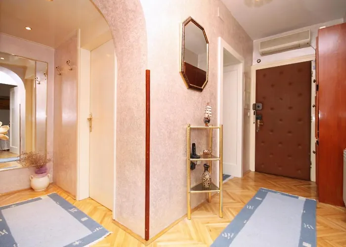 아파트 With Wifi - 8630